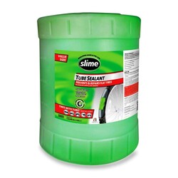 Slime. Антипрокольная жидкость для камер , 3.8л (716281504099