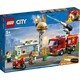 Lego. Конструктор Пожежа у бургер-баре 327 деталей(60214)