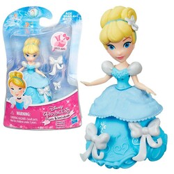Hasbro. Маленькая кукла "Принцесса Золушка", 7,5см (B8934)