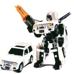 Roadbot. Робот-трансформер - MITSUBISHI PAJERO (1:32) (52020 r)