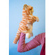 Hansa. Рудий кіт Hansa 30 см, реалістична м'яка іграшка на руку (4806021971826)