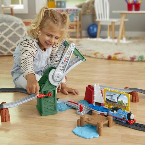 Mattel. Моторизованный игровой набор "Приключения на мосту" "Томас и друзья" (887961949476)