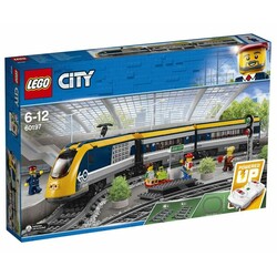 LEGO. Конструктор LEGO City Пасажирский поезд (60197)