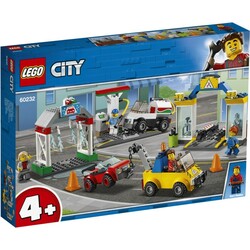 Lego. Конструктор  «Автостоянка» 234 деталей (60232)