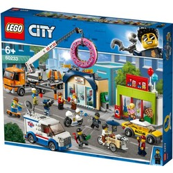 Lego. Конструктор Открытие магазина по продаже пончиков 790 деталей (60233)