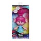 Hasbro. Фигурка Trolls S2 Мировой тур Розочка-суперзвезда со звуковым эффектом (5010993681365)