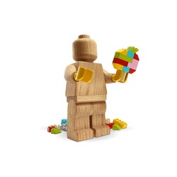Lego. Конструктор  Деревянная минифигурка ® ORIGINALS 30 деталей (853967)